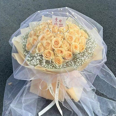 永州52朵香槟玫瑰满天星，你就是我的全部